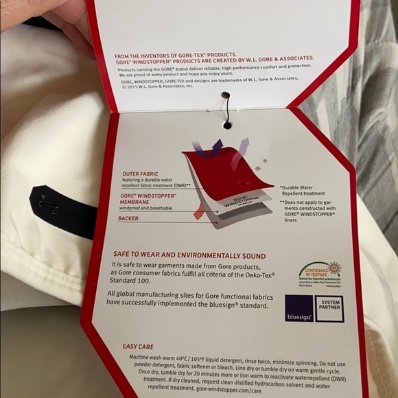 Under Armour Gore Windstopper - Picture 7 of 7